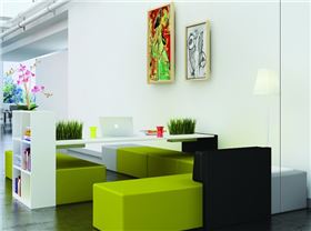 年輕人更傾向時(shí)尚辦公家具