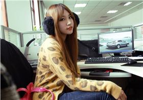 上海辦公家具廠家:80、90后成為現(xiàn)代辦公主力軍