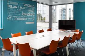 上海辦公家具廠家:帶您走進(jìn)Nest時(shí)尚辦公空間——網(wǎng)絡(luò)會(huì)議室