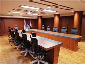 人體工學(xué)辦公椅