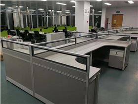 辦公桌屏風隔斷廠家