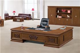 購(gòu)買辦公桌老板桌 購(gòu)買辦公桌老板桌