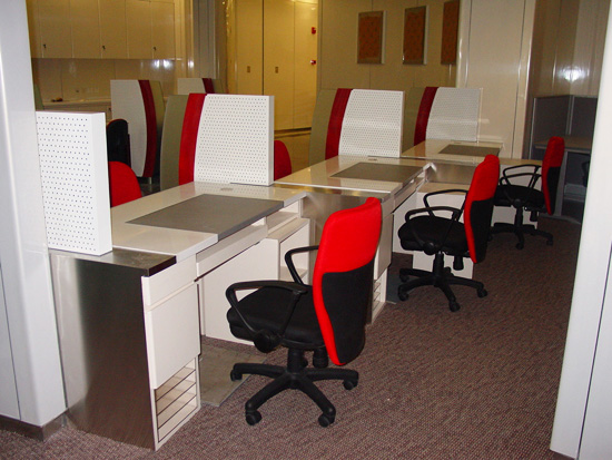 華訊網(wǎng)絡(luò)現(xiàn)代辦公環(huán)境