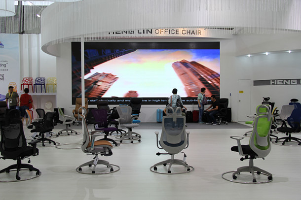 上海辦公家具展——碧江家具小編現(xiàn)場(chǎng)拍攝