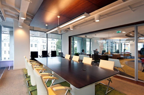 上海辦公家具廠——美團會議室辦公家具設(shè)計