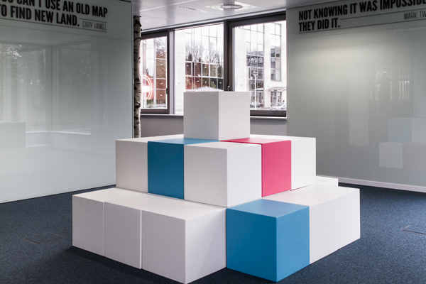 上海辦公家具廠家:帶您走進(jìn)Nest時(shí)尚辦公空間——創(chuàng)意空間