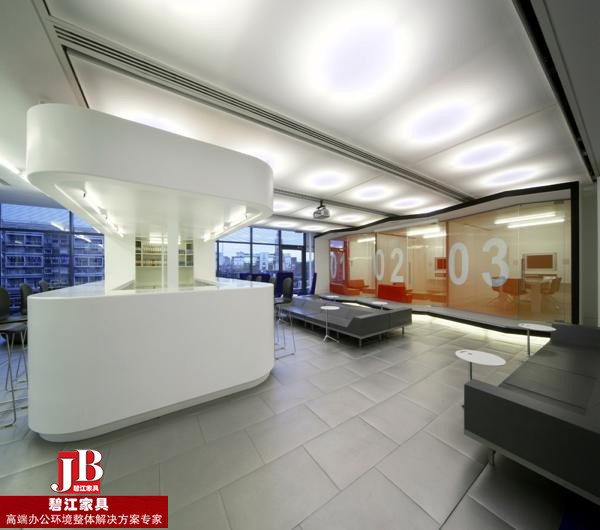 上海碧江辦公家具打造紅牛飲料上海分公司娛樂區(qū)辦公家具