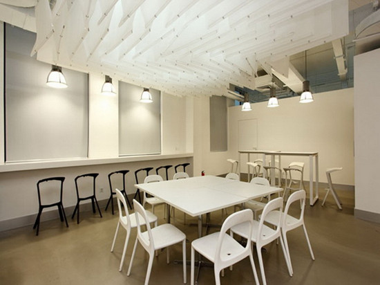 Edg 康新創(chuàng)意設(shè)計(jì)會(huì)議室