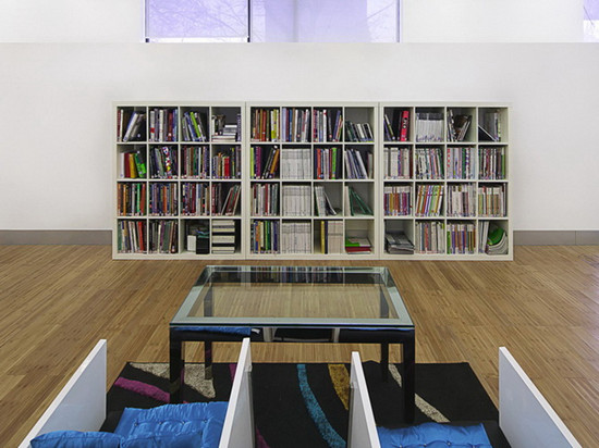 Edg 康新創(chuàng)意設(shè)計(jì)檔案室