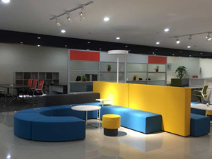 上海碧江辦公家具公司體驗(yàn)館實(shí)景3