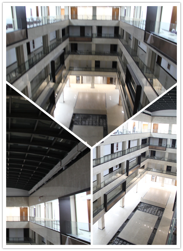 入夜的中曼集團(tuán)