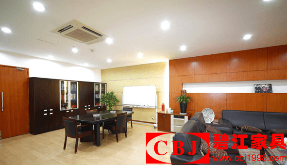 改善辦公環(huán)境 改善辦公環(huán)境