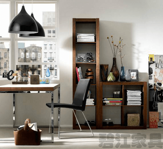 辦公桌設(shè)計(jì)