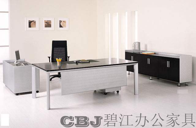 屏風(fēng)辦公桌安裝