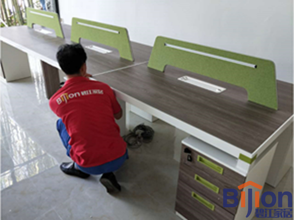 服務(wù)中心辦公家具 震坤行服務(wù)中心