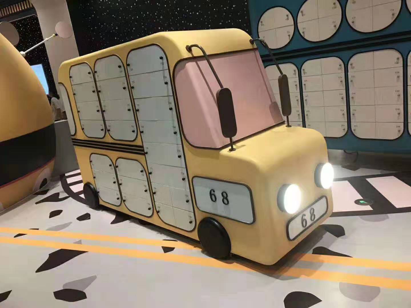 造型辦公儲(chǔ)物柜