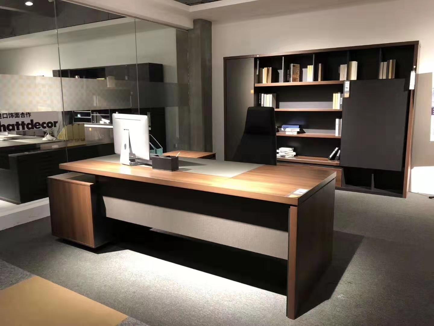 定制簡(jiǎn)約辦公桌