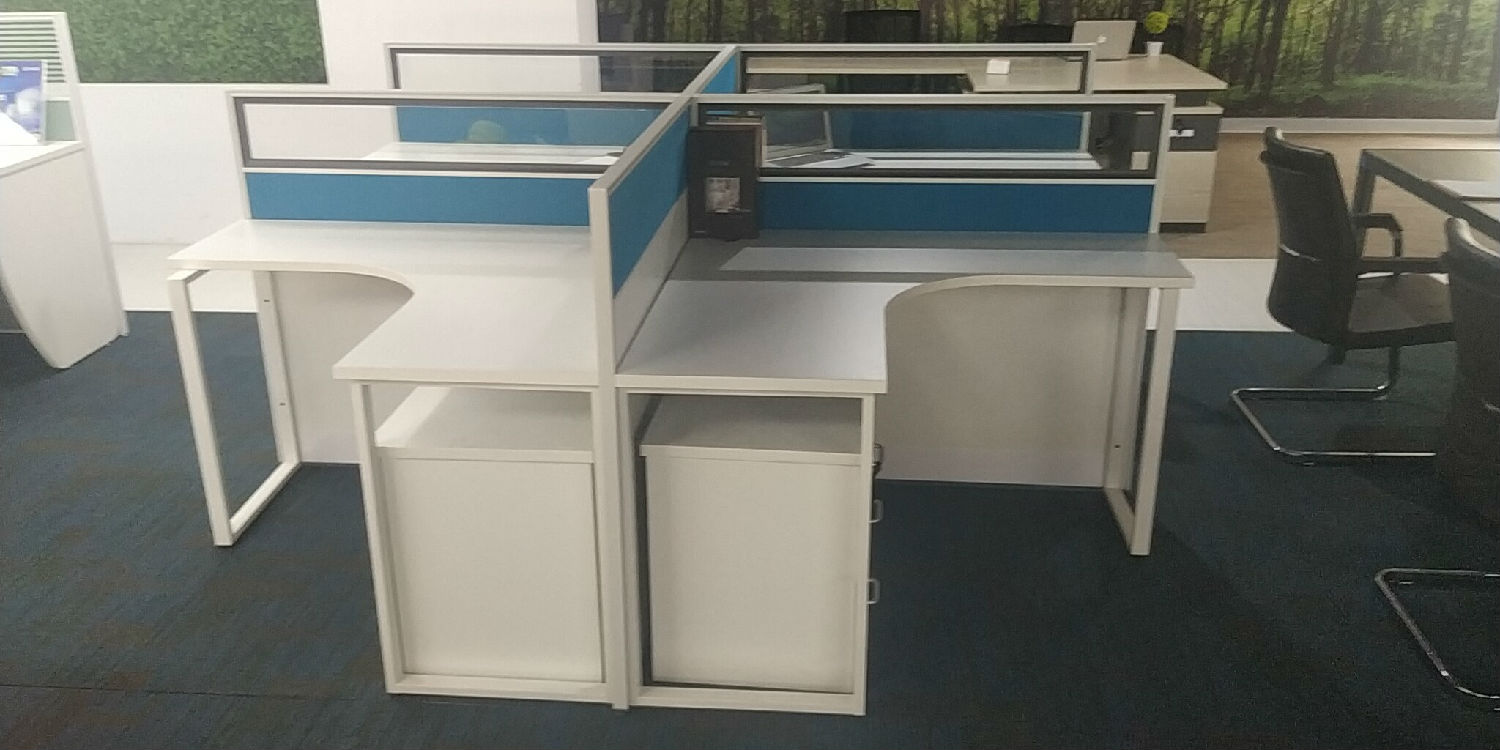 屏風(fēng)隔斷辦公桌