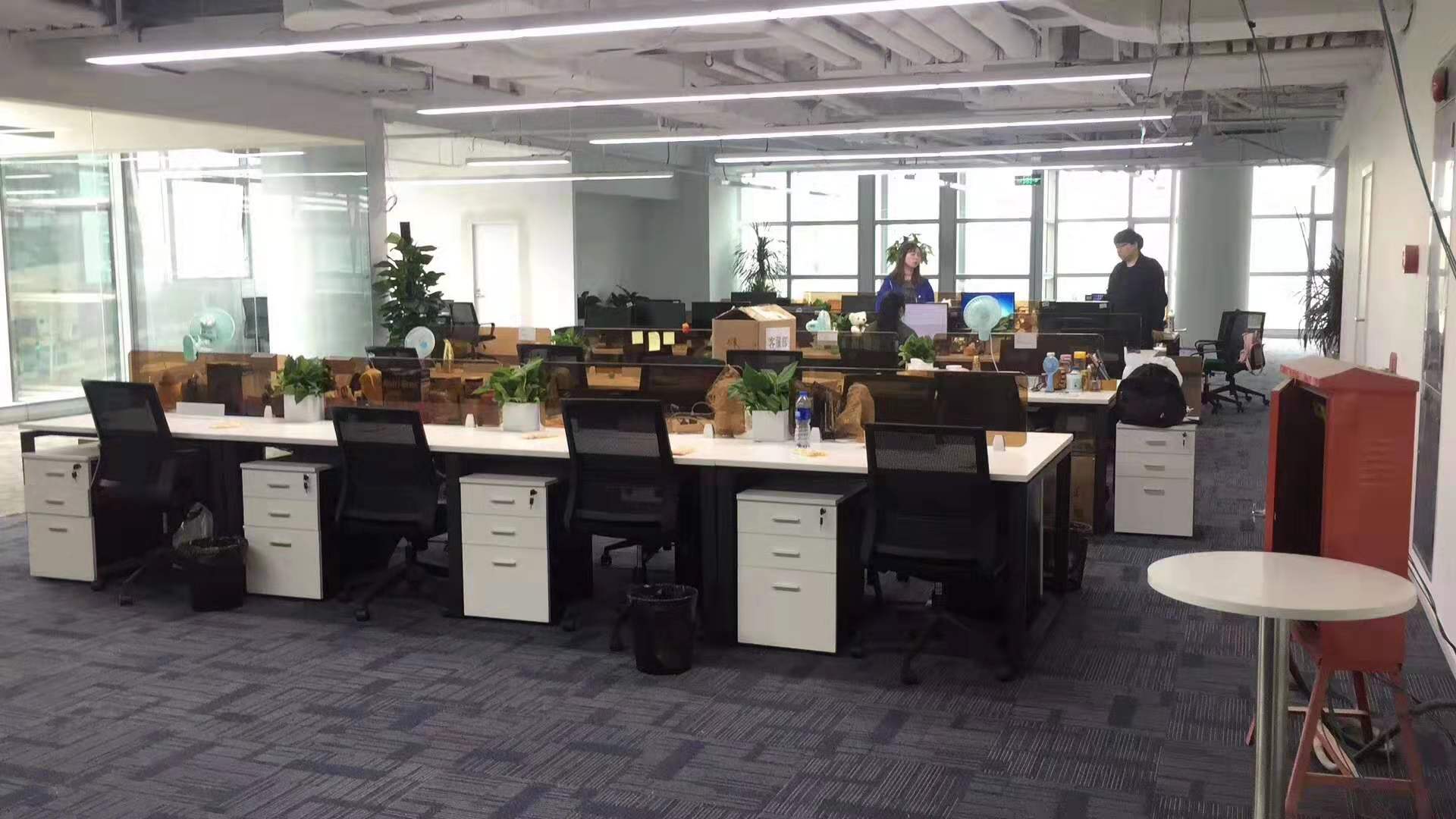 職員辦公桌哪家好