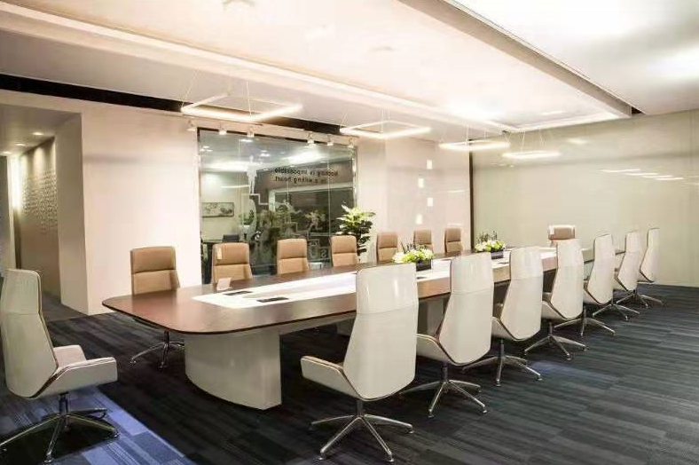 實(shí)木辦公桌定制