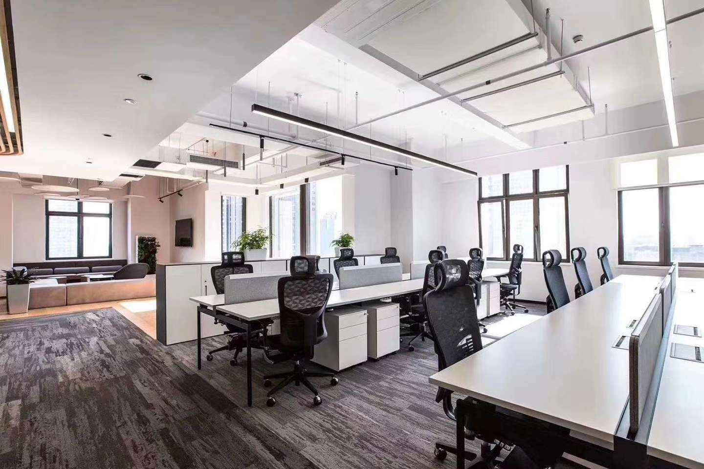 現(xiàn)代風(fēng)格辦公桌 現(xiàn)代風(fēng)格辦公桌