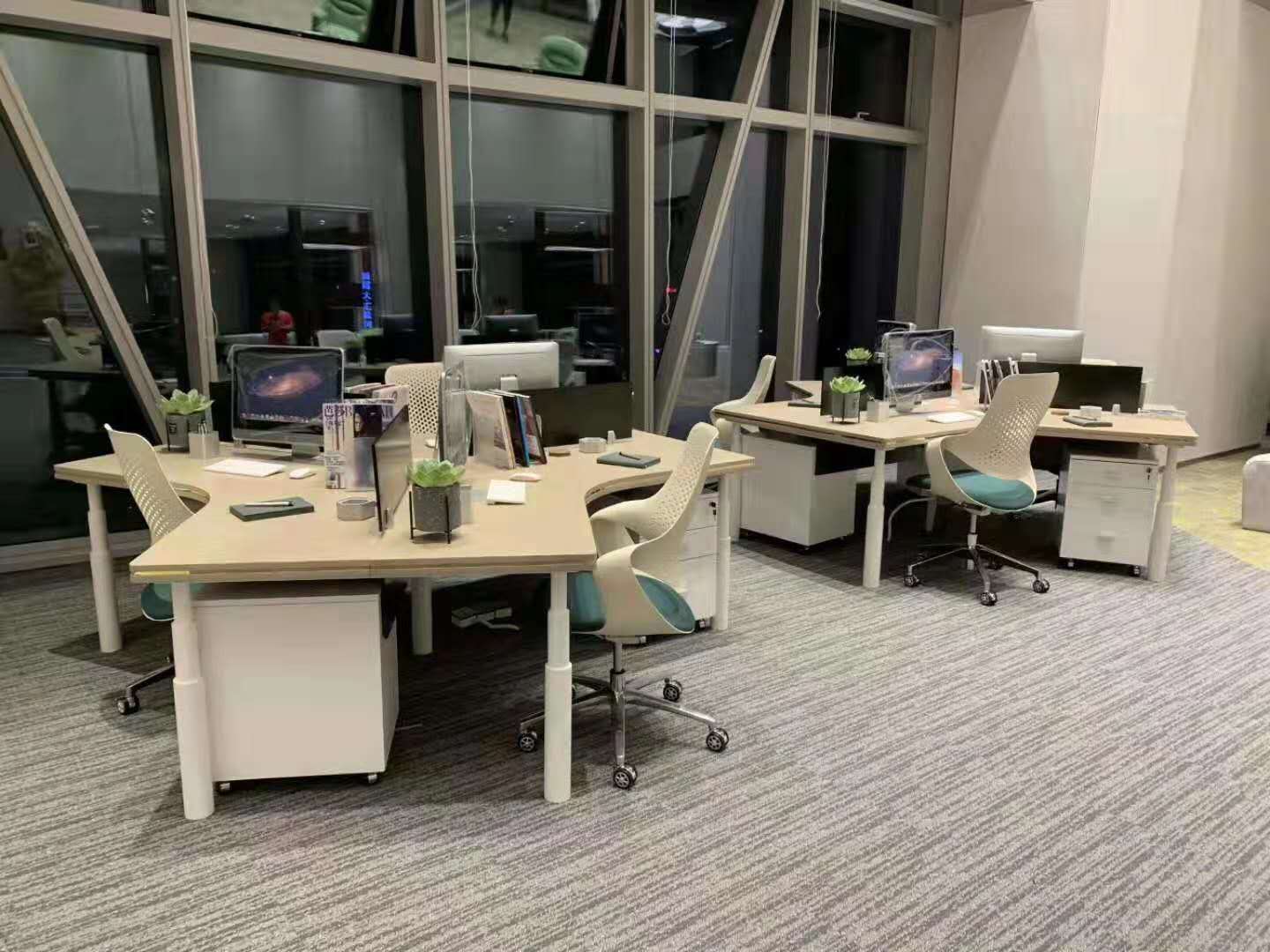 公司采購辦公桌