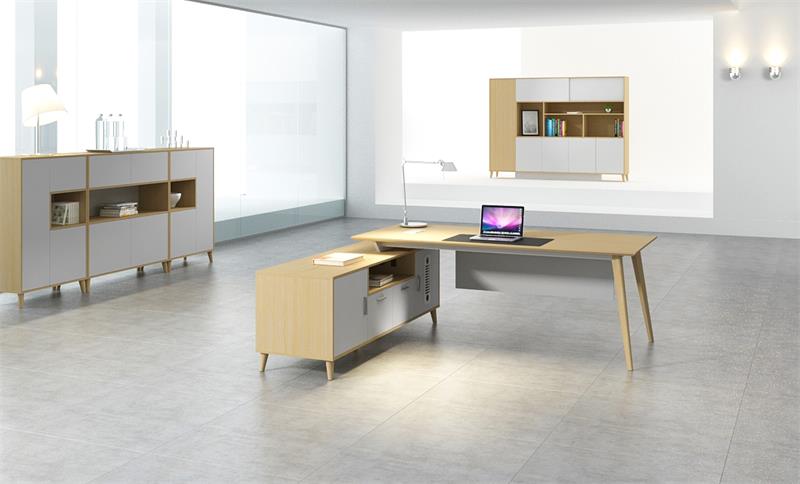 時尚主管經(jīng)理班臺